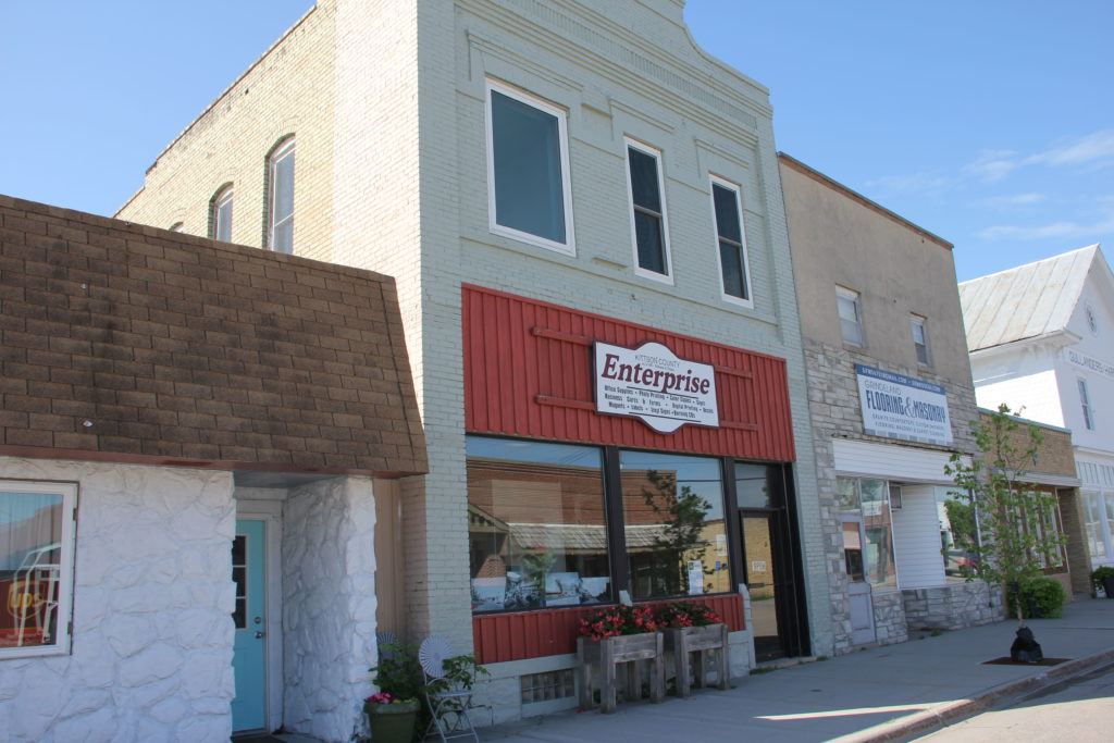 Shopping City of Hallock